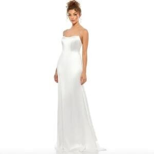 MAC DUGGAL Dress Size 4 Evening Gown Rhinestone Straps NEW White FLAW